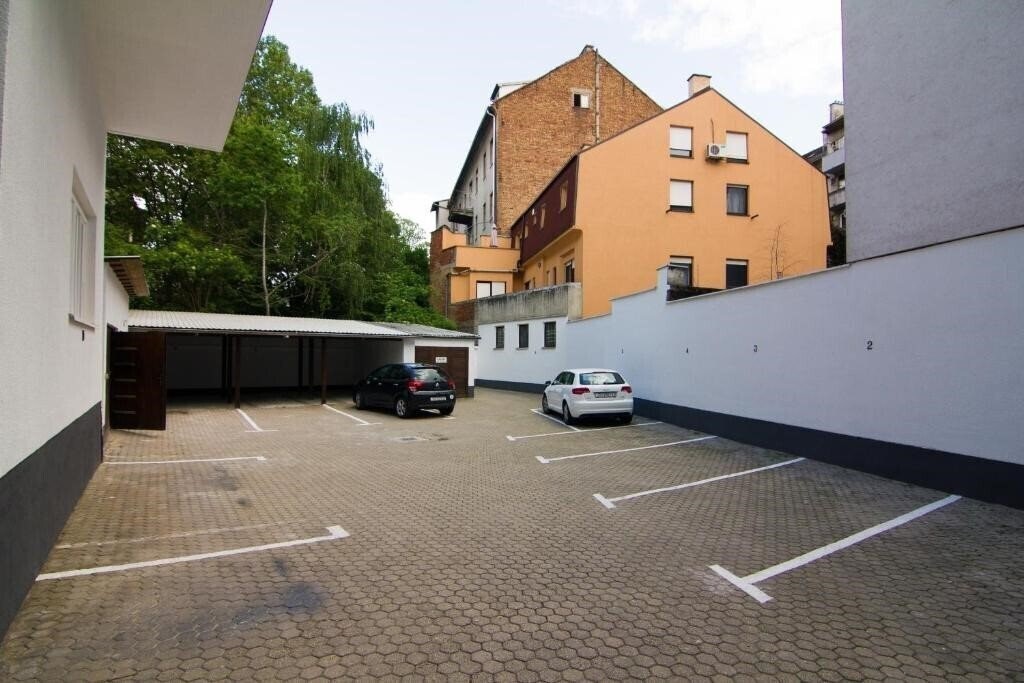 Зображення Garden Hotel 4*