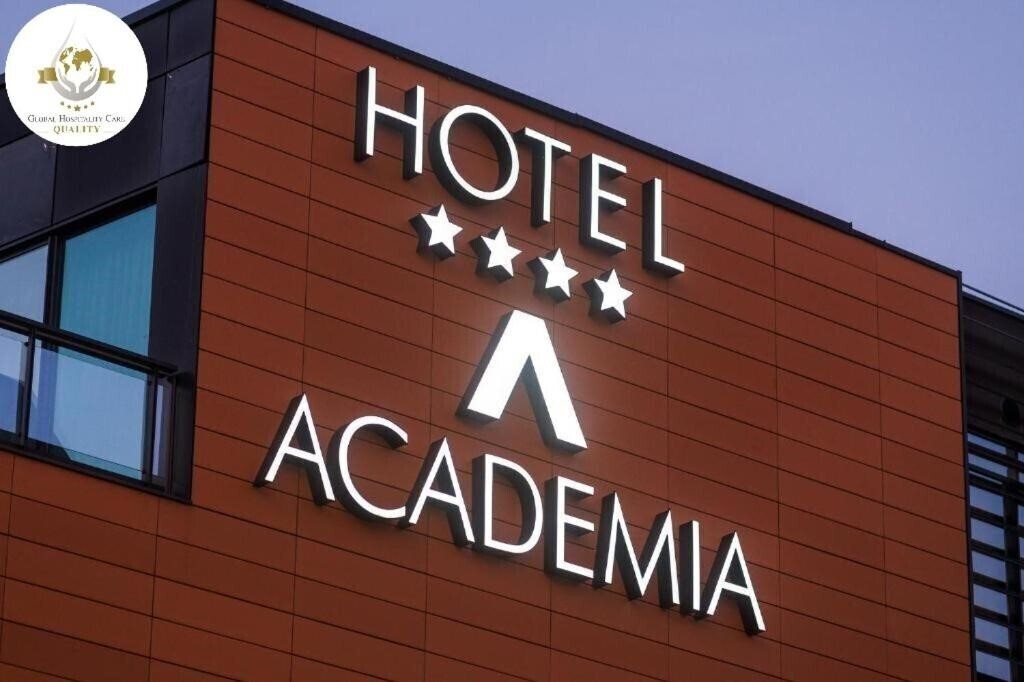 Отель Academia Hotel 4*