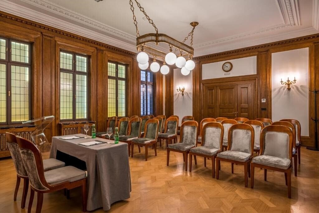 Картинка Amadria Park Hotel Capital 4*