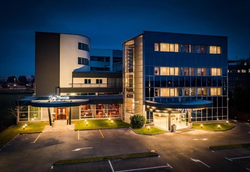 Фотографія Hotel Diplomat 4*