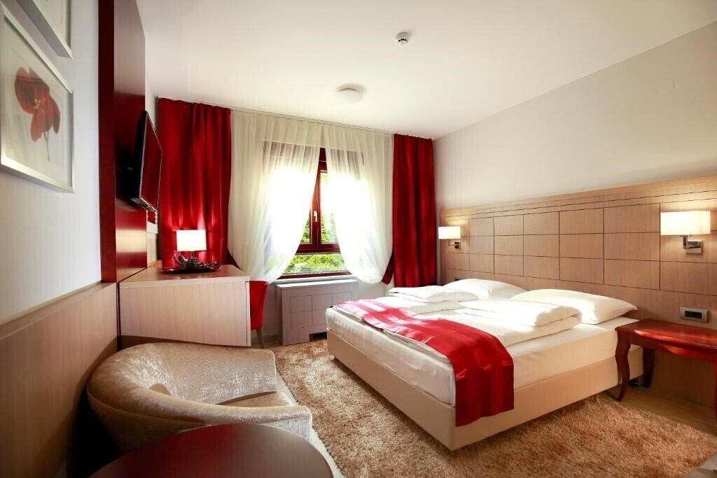 Изображение Hotel Raca 3*