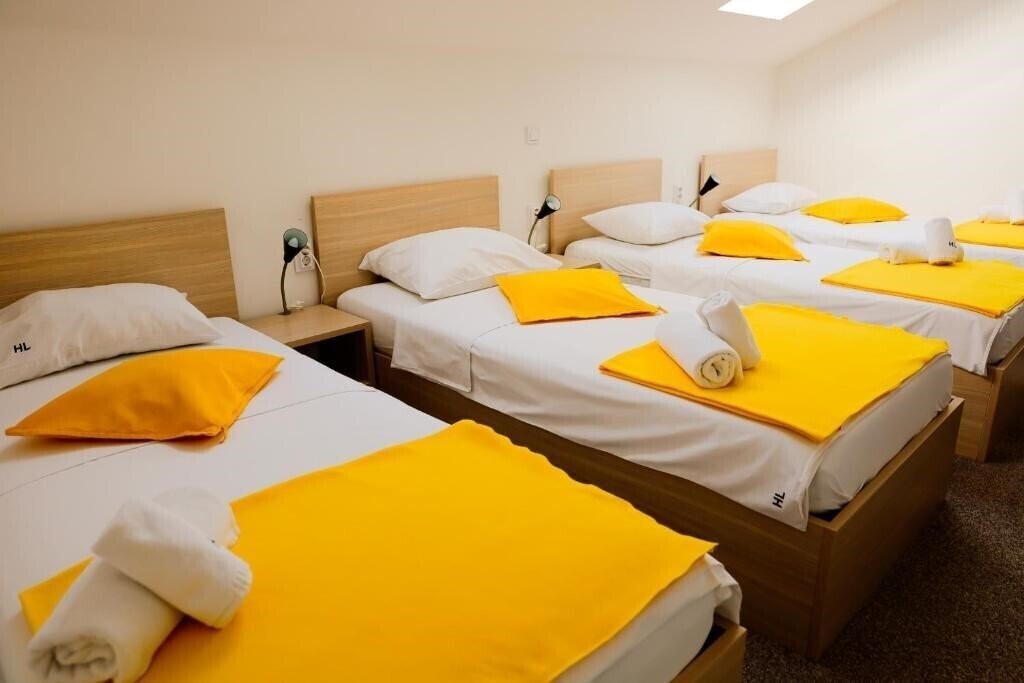 Фото London Rooms Zagreb Airport 4*