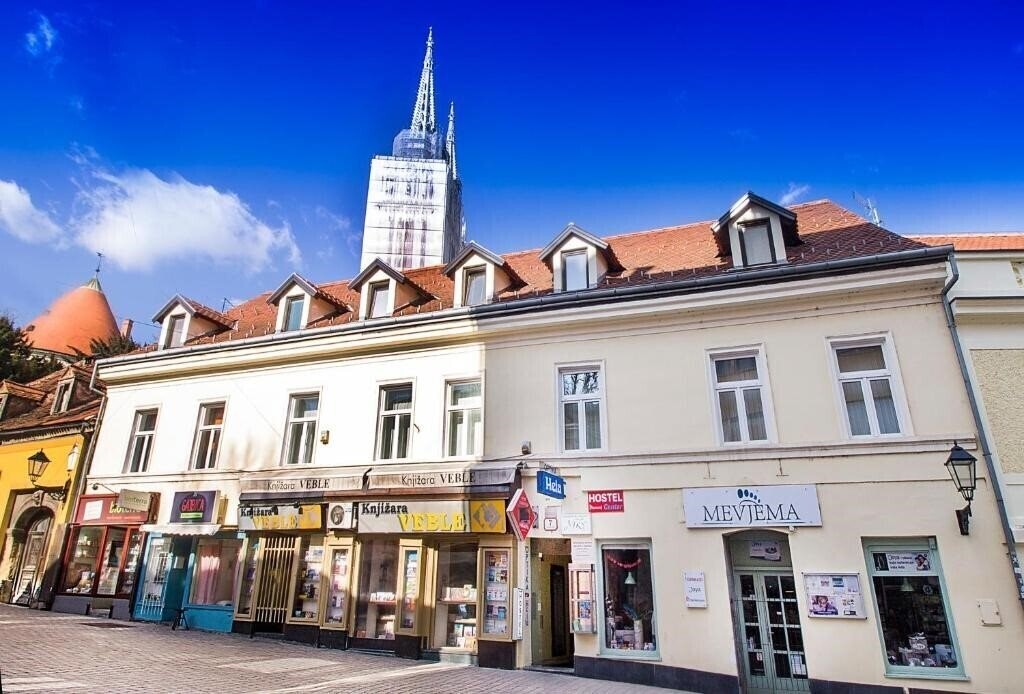 Отель Hostel Centar 2 2*