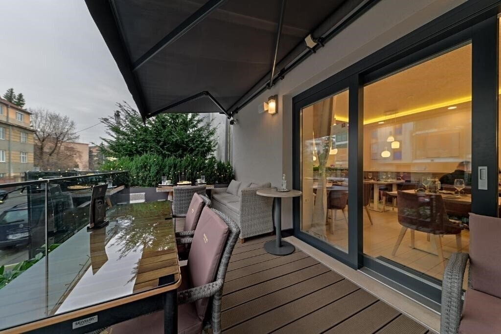 Картинка Madison Luxury Apartments 4*