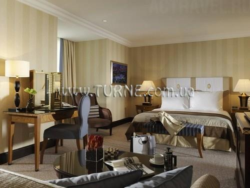 Готель Esplanade 5*