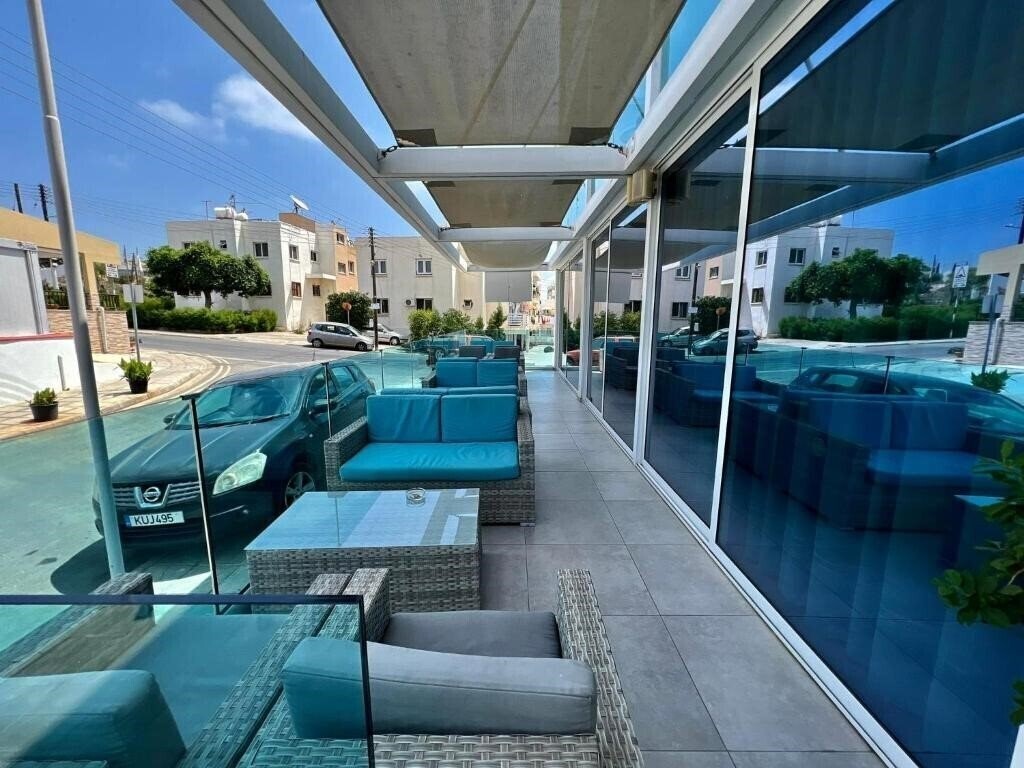 Картинка Mastronapa Hotel Apartments апартаменты
