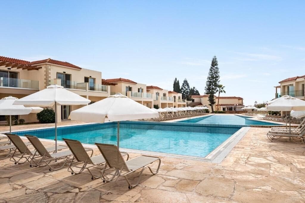 Отель The Freij Resort by Marissol 4*