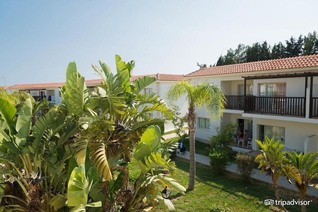 Отель Tsokkos Paradise Village 4*