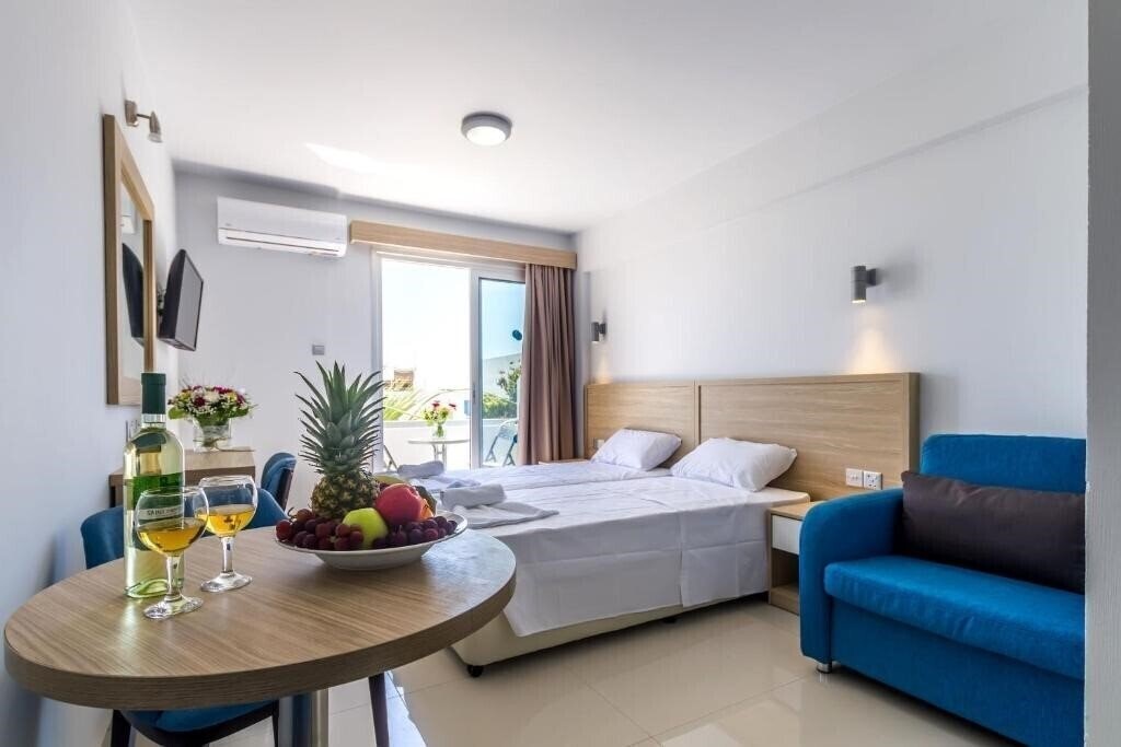 Картинка Paul Marie Hotel Apts 2*