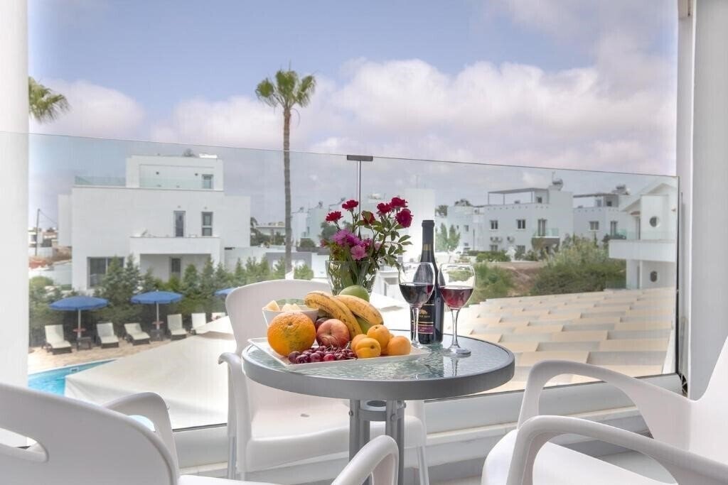 Фото Bellini Hotel And Bungalows 2*