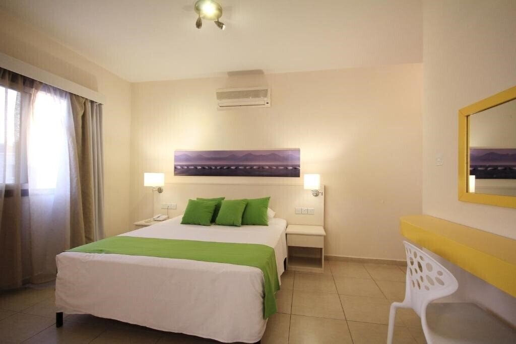 Готель Sea Cleopatra Annex Hotel 3*