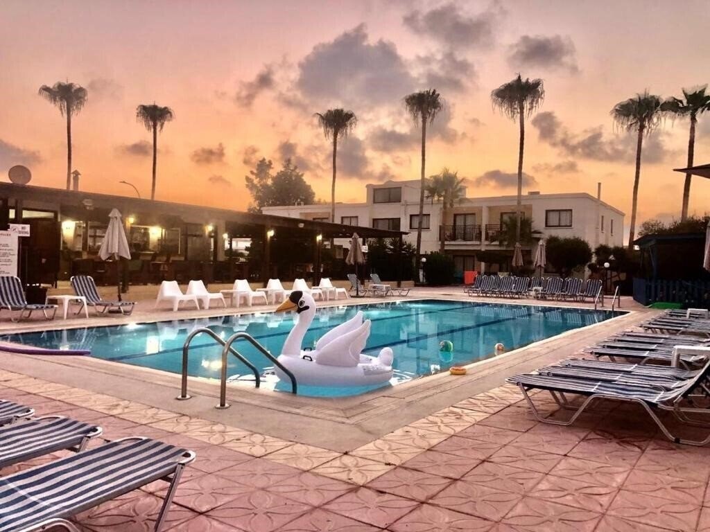 Фотографія Carina Hotel Apts апартаменты