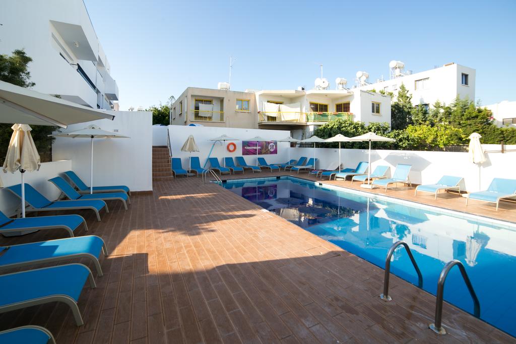 Отель Flora-Maria Hotel Apts 3*