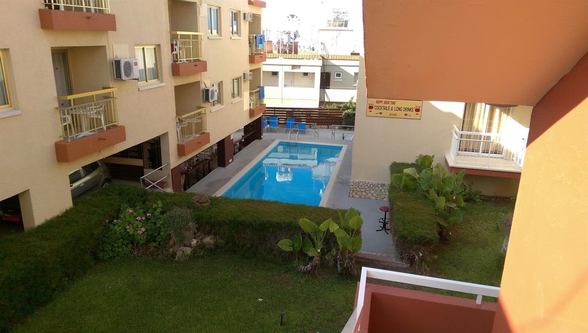 Отель Barbara Tourist Apts 2*