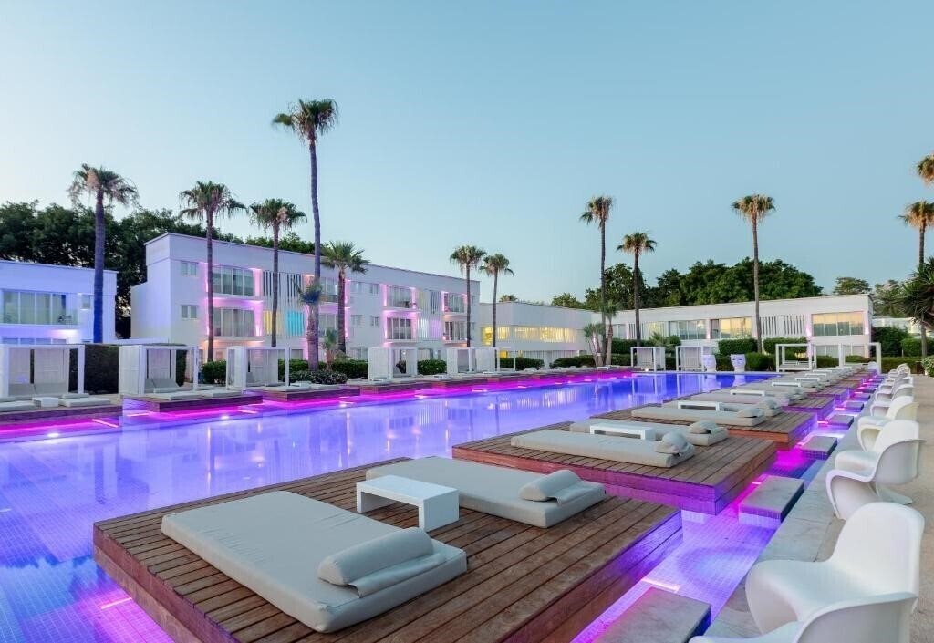 Картинка So White Club Resort 5*