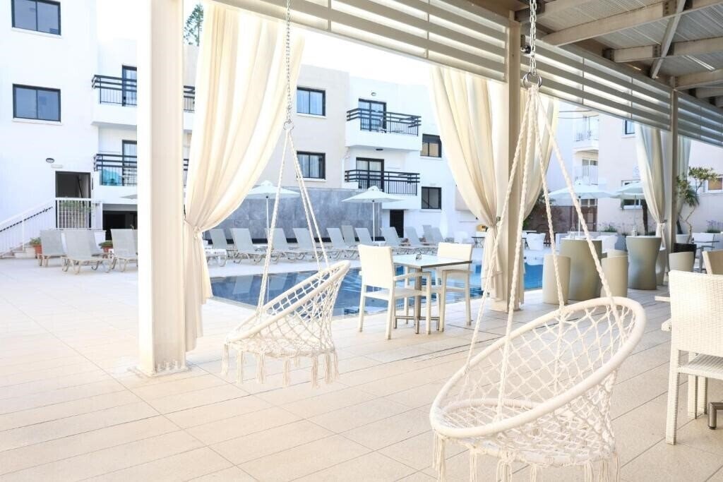 Картинка Senator Hotel Apartments 3*