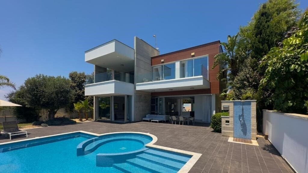 Готель Villas Vivo Mare Вилла вилла