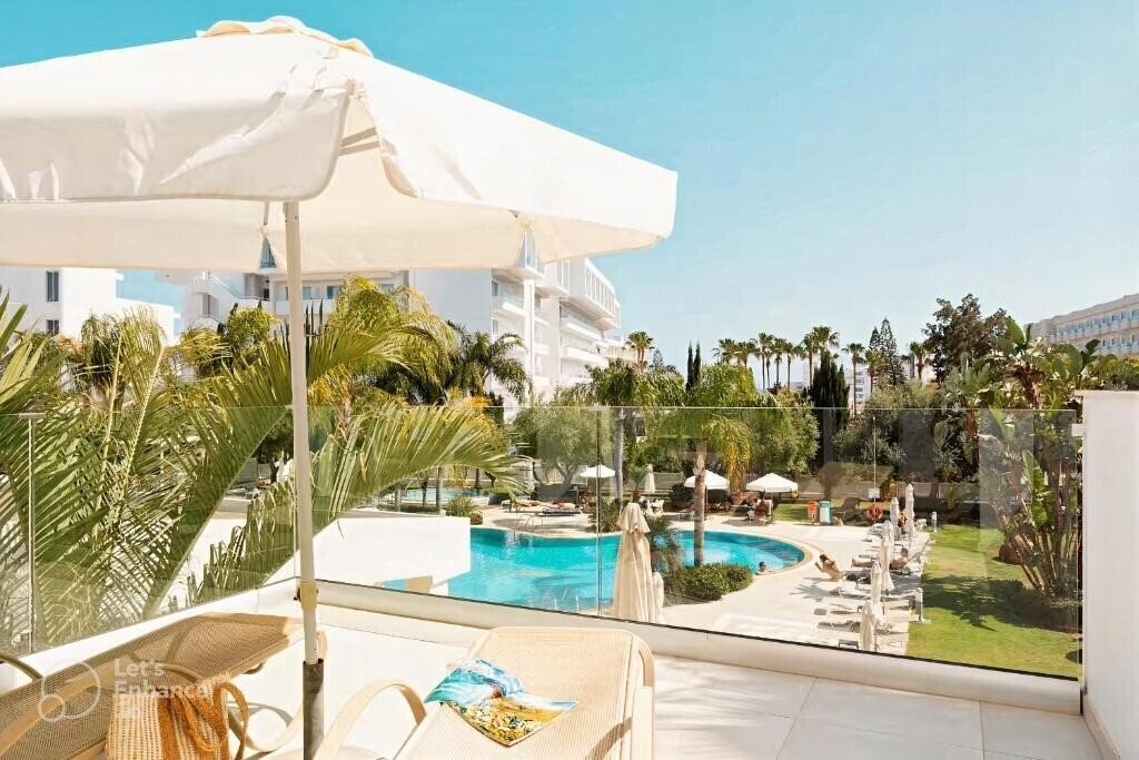 Картинка Anesis 3*