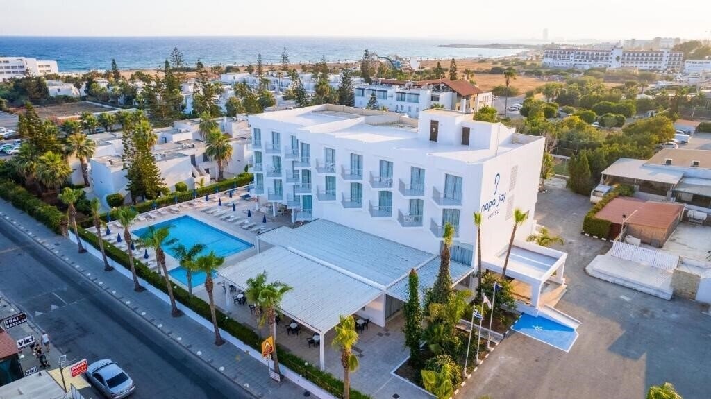 Отель Napa Jay 3*