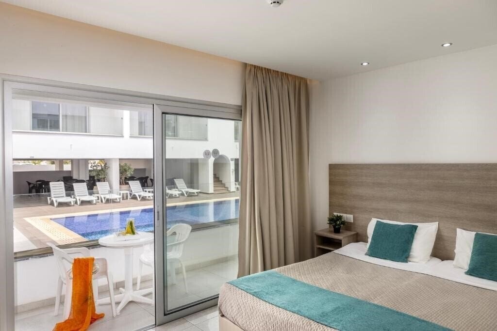 Фото Annex Apartments 3*