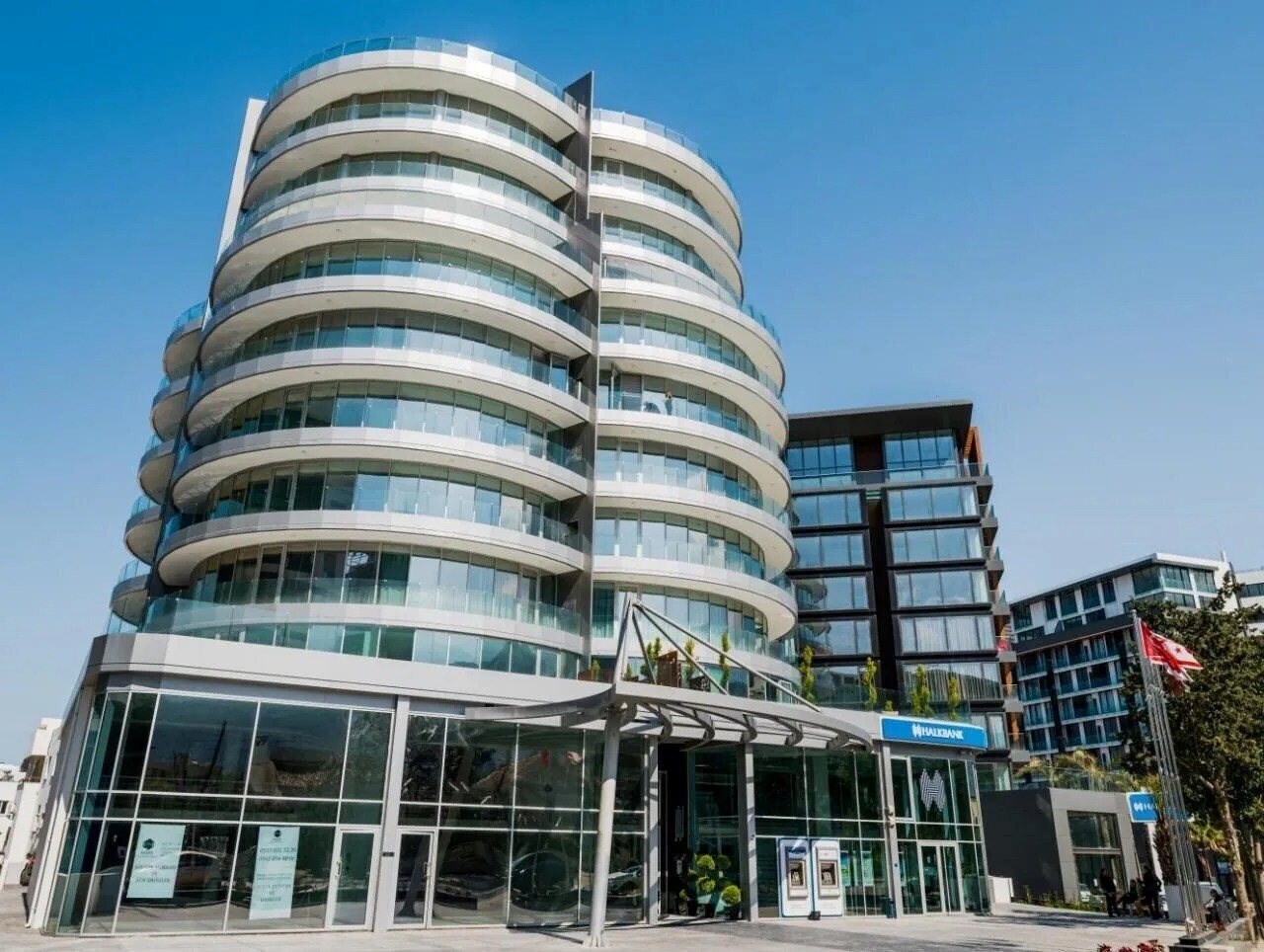 Отель Carrington Gold Tower 3*