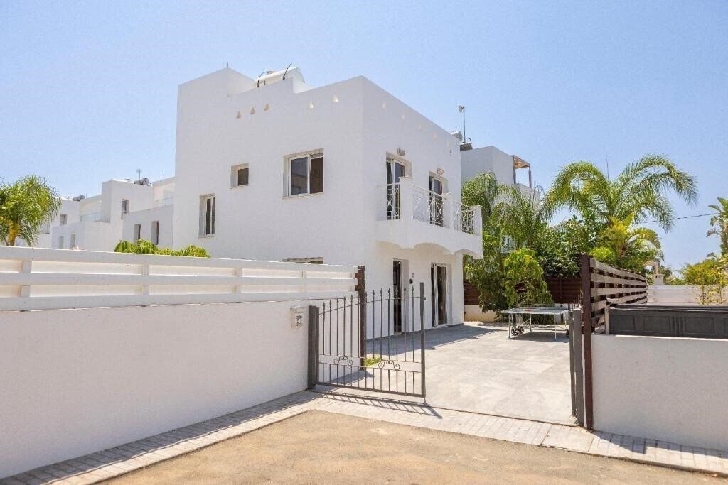 Отель Nissini Villa 3*