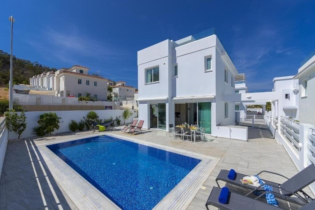 Изображение Protaras Villa Araella 3*