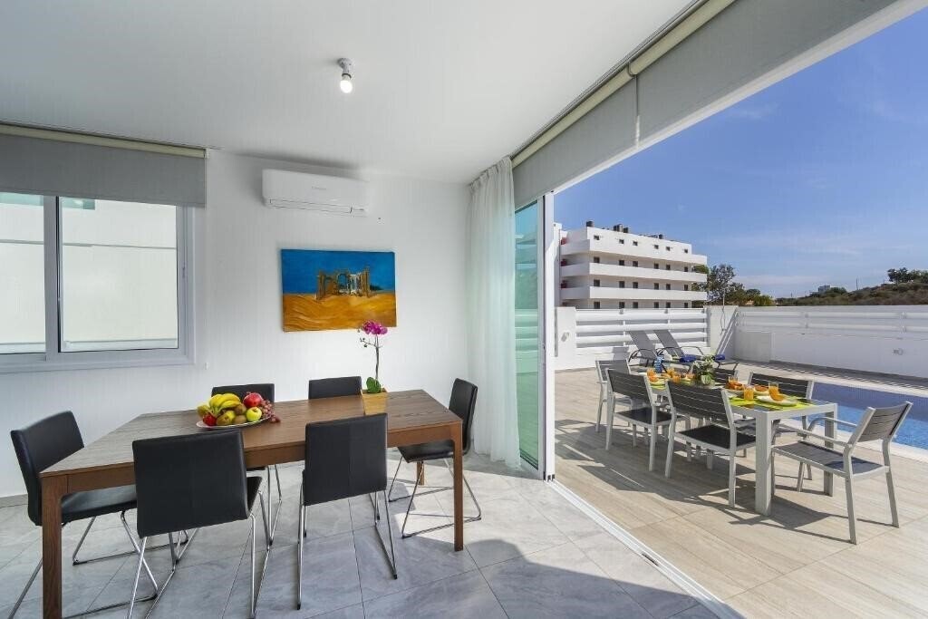 Картинка Protaras Villa Araella 3*