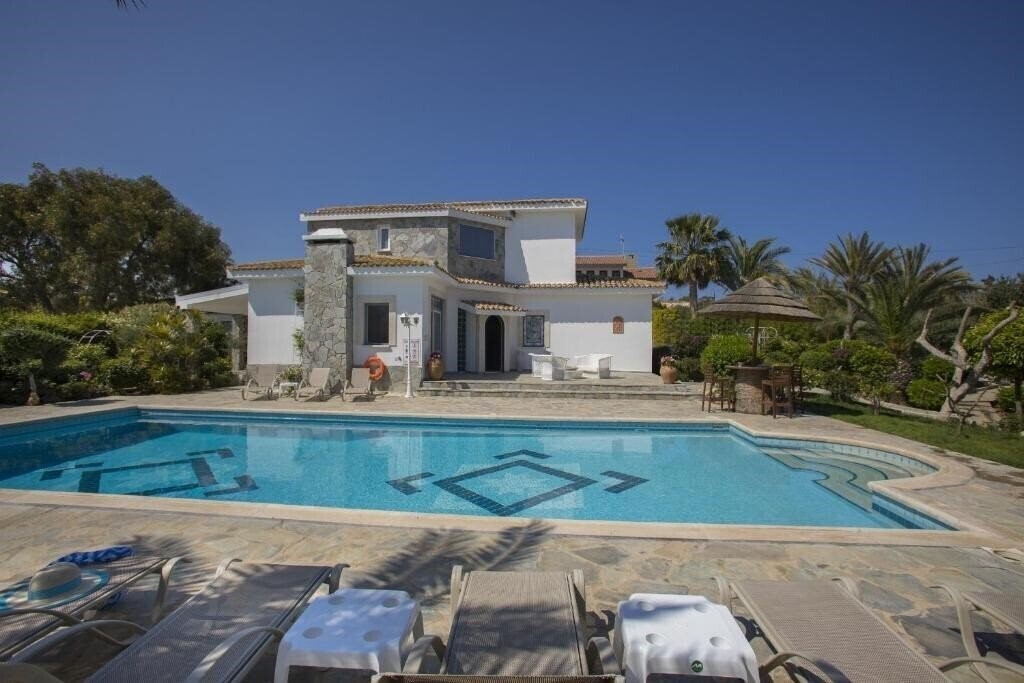 Зображення Mazeri Villa 4*