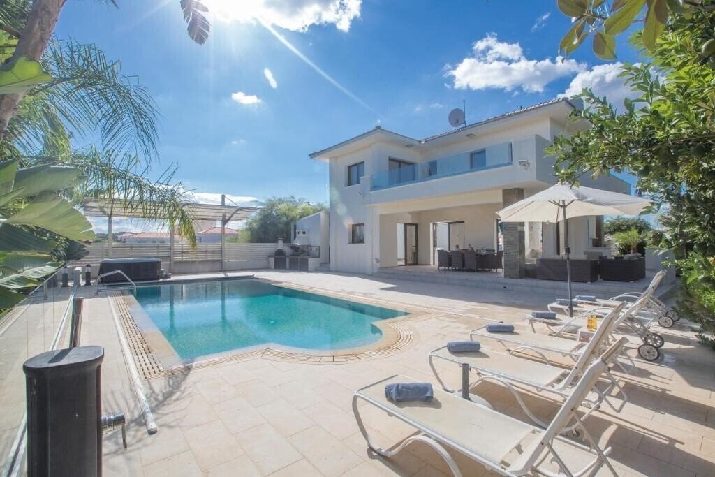 Отель Villa Demetra 3*