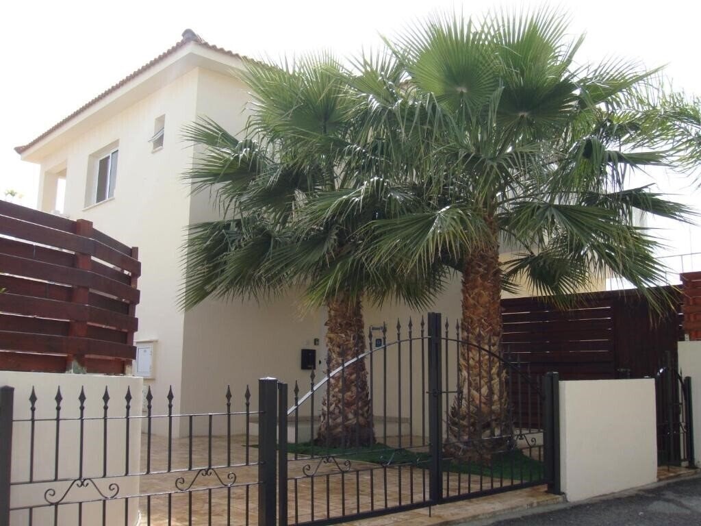 Отель Athena Villa 3*