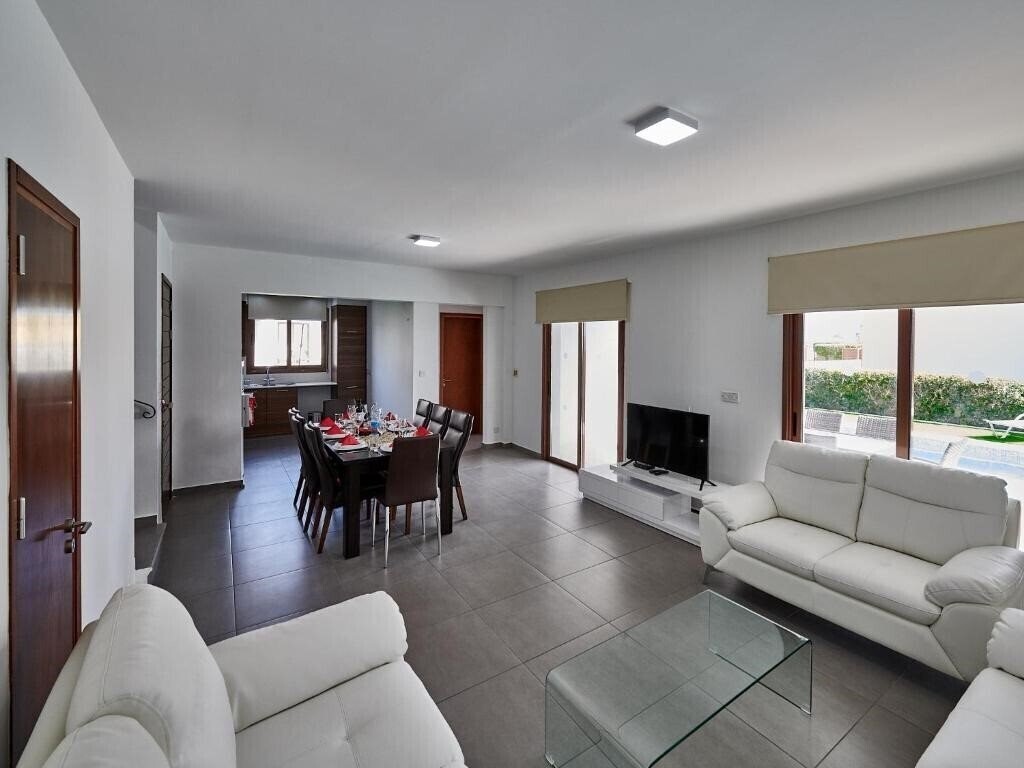 Фотография Angie Luxury Beach Villas 2*