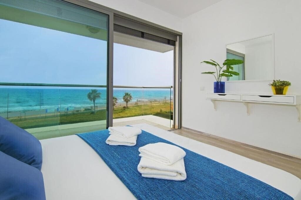 Фото Villa Napa Seaside 3*
