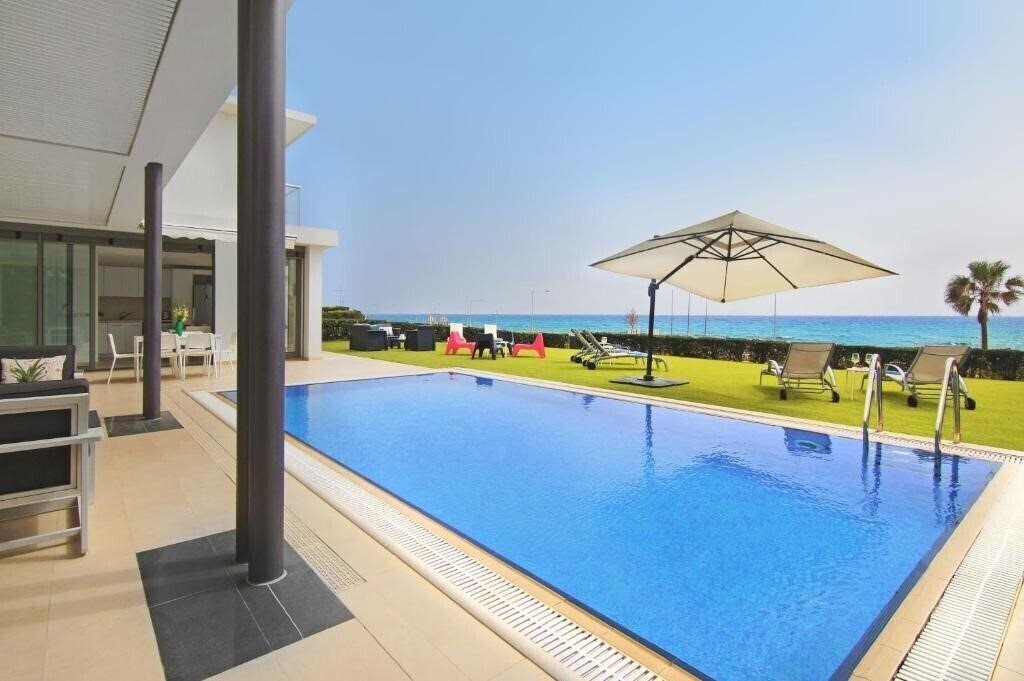 Изображение Villa Napa Seaside 3*