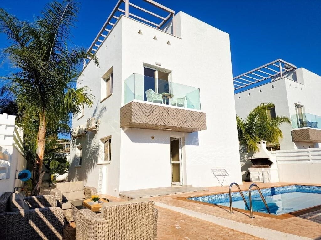 Готель Nissi Beach Villa Oleandra 3*