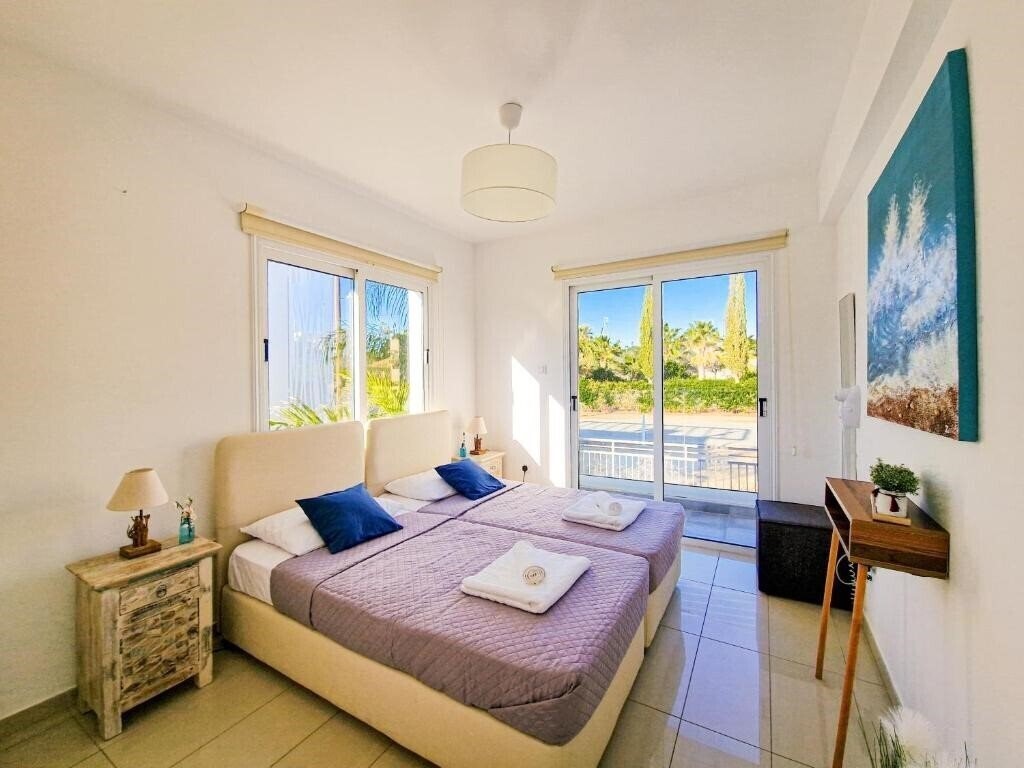 Фото Nissi Beach Villa Oleandra 3*