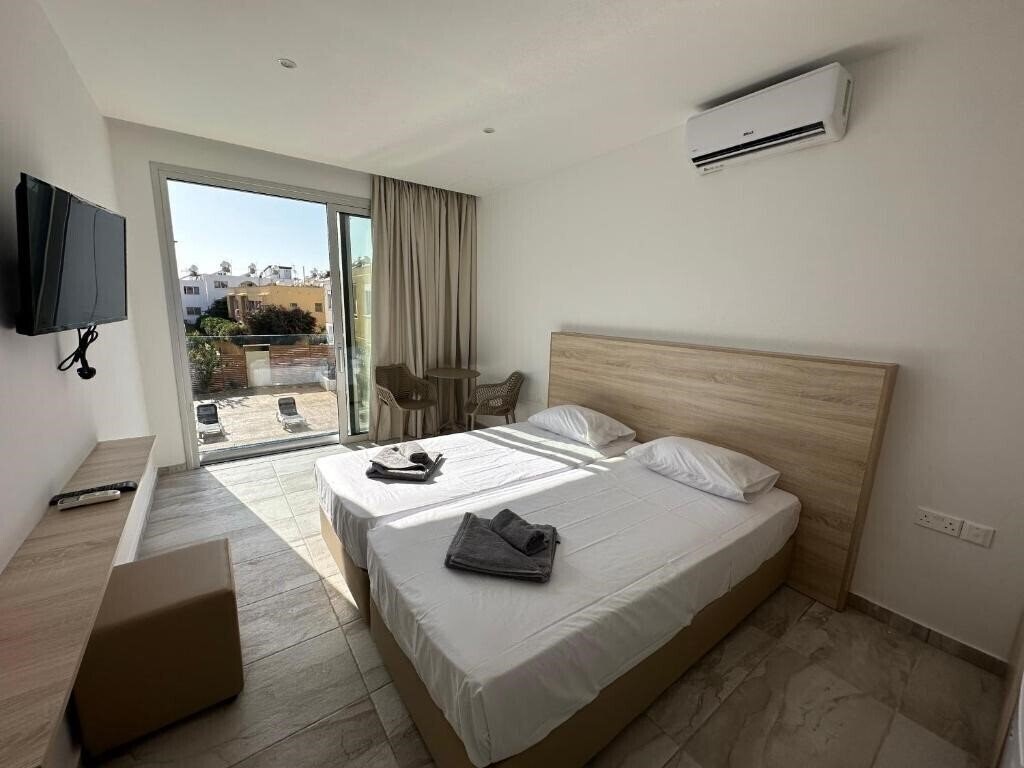 Фотография Sun Plaza Suites 3*