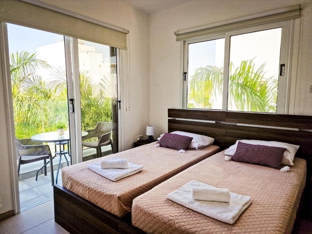 Фото Villa Green Garden 3*
