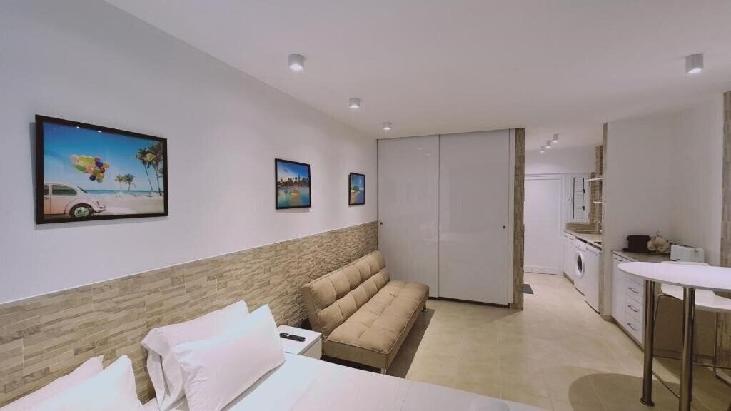 Изображение Stay Lavish Studio 3*