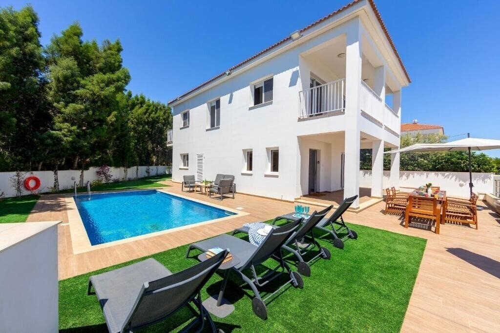 Готель Napa Bay View Villa 7 4*