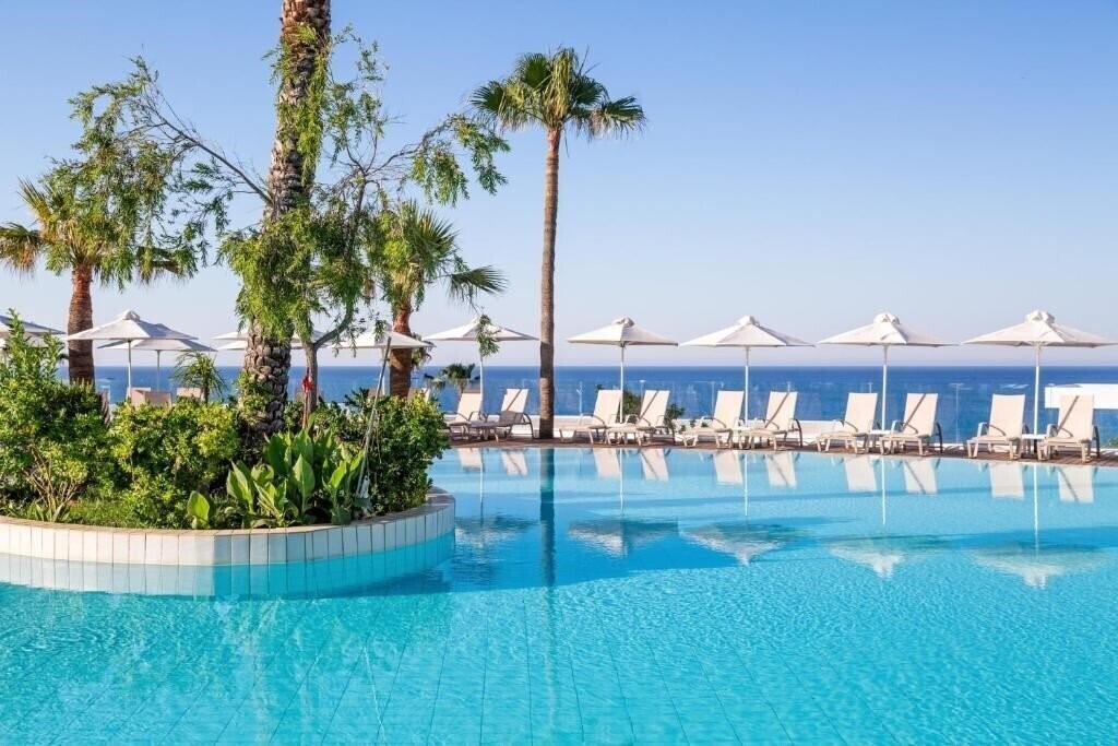 Готель Atlantica Club Sungarden Beach 4*