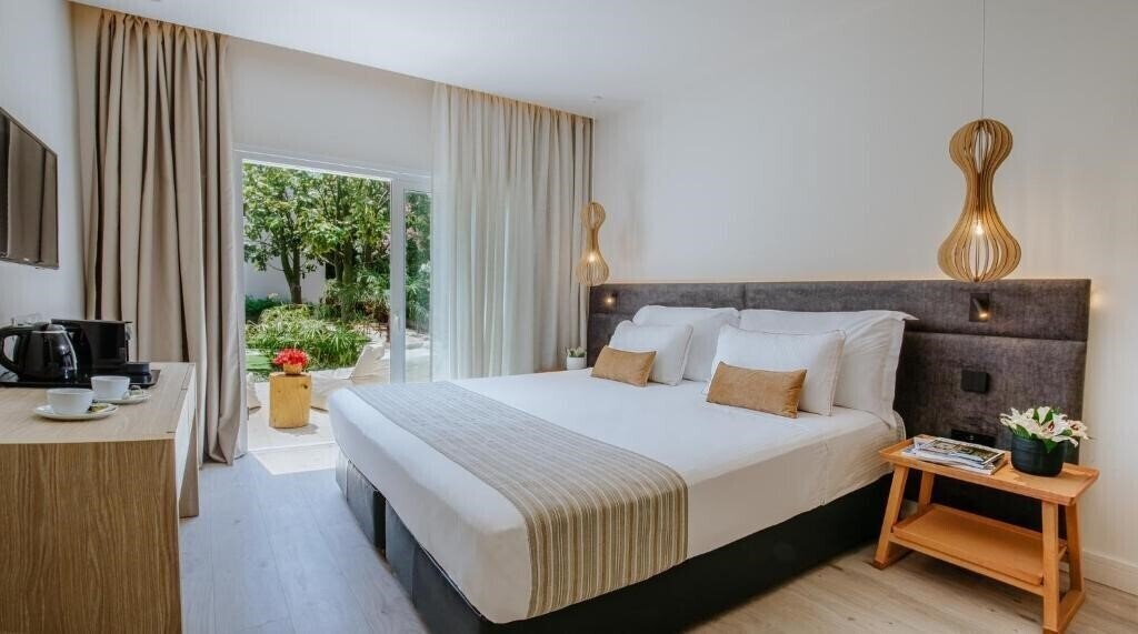 Фото Melissi Beach Hotel 4*