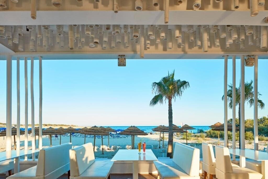 Изображение So Nice Boutique Suites 4*