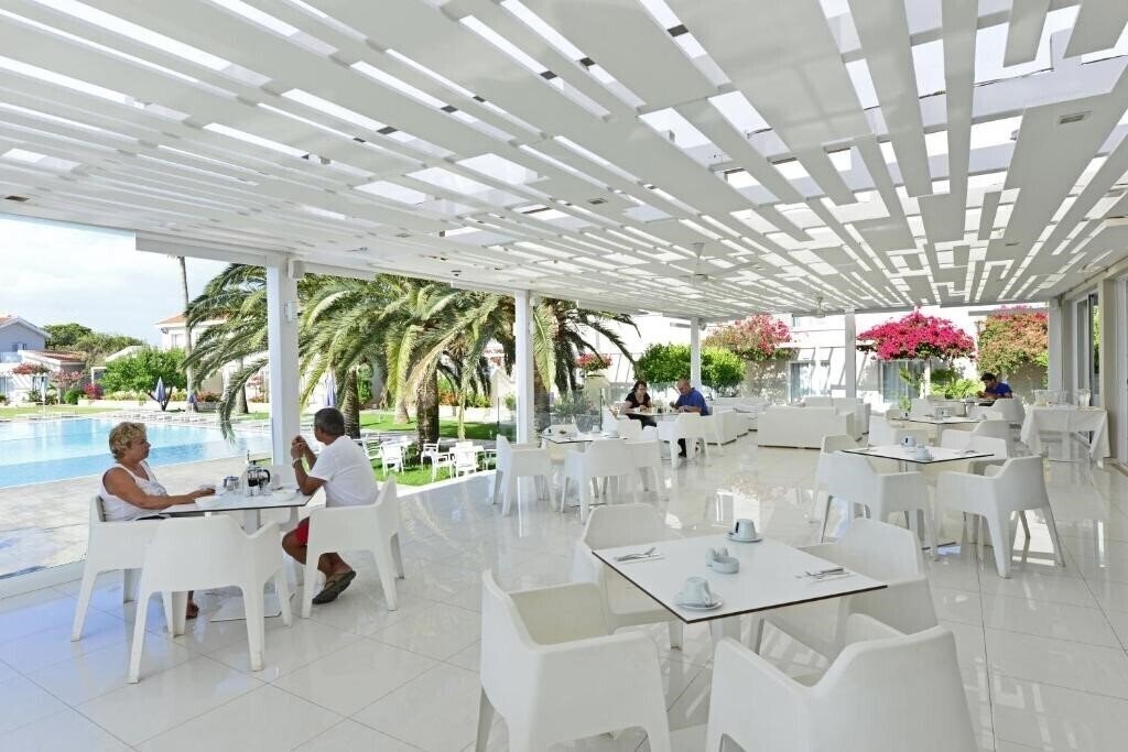 Изображение Mon Repos Design Hotel 3*