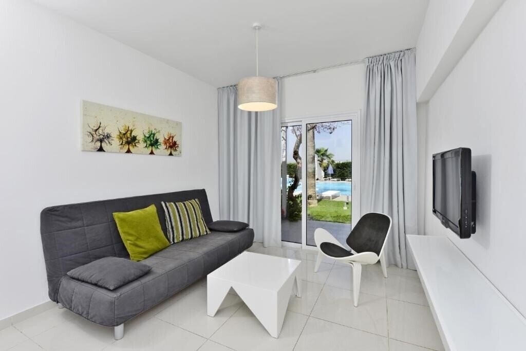 Картинка Mon Repos Design Hotel 3*