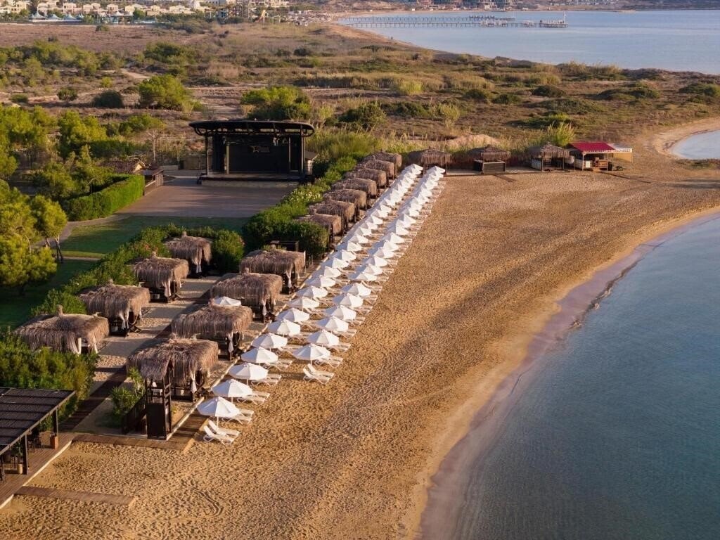 Фотография Concorde Resort & Casino Hotel 5*