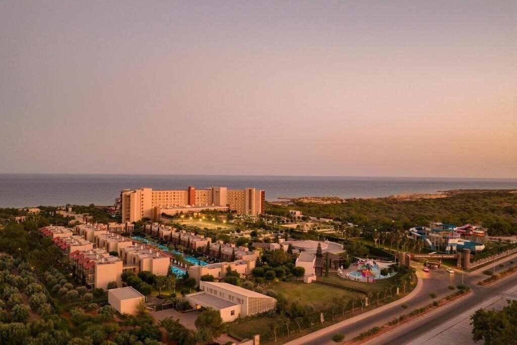 Изображение Concorde Resort & Casino Hotel 5*