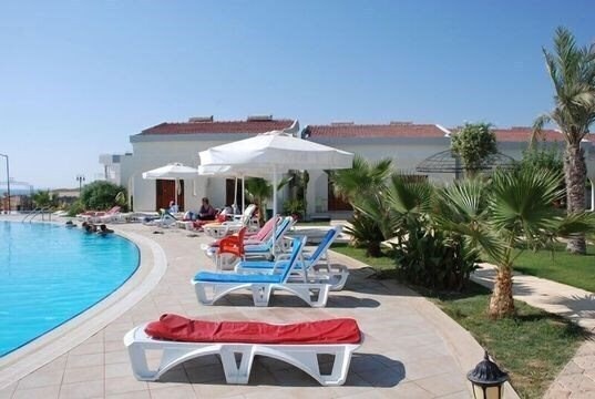 Фото Crystal Rocks 3*