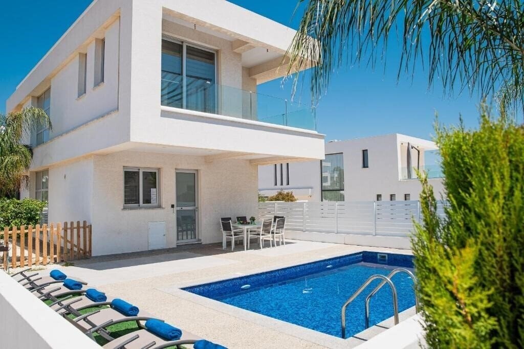 Отель Villa Levanda 3*