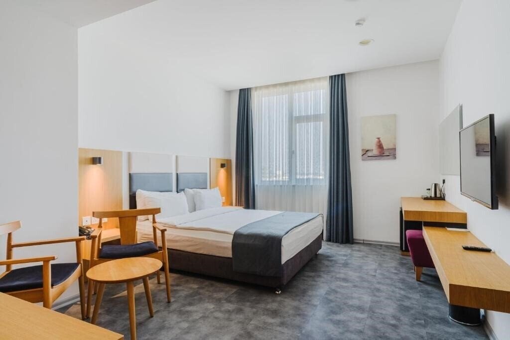 Фото Ingate Hotel 3*